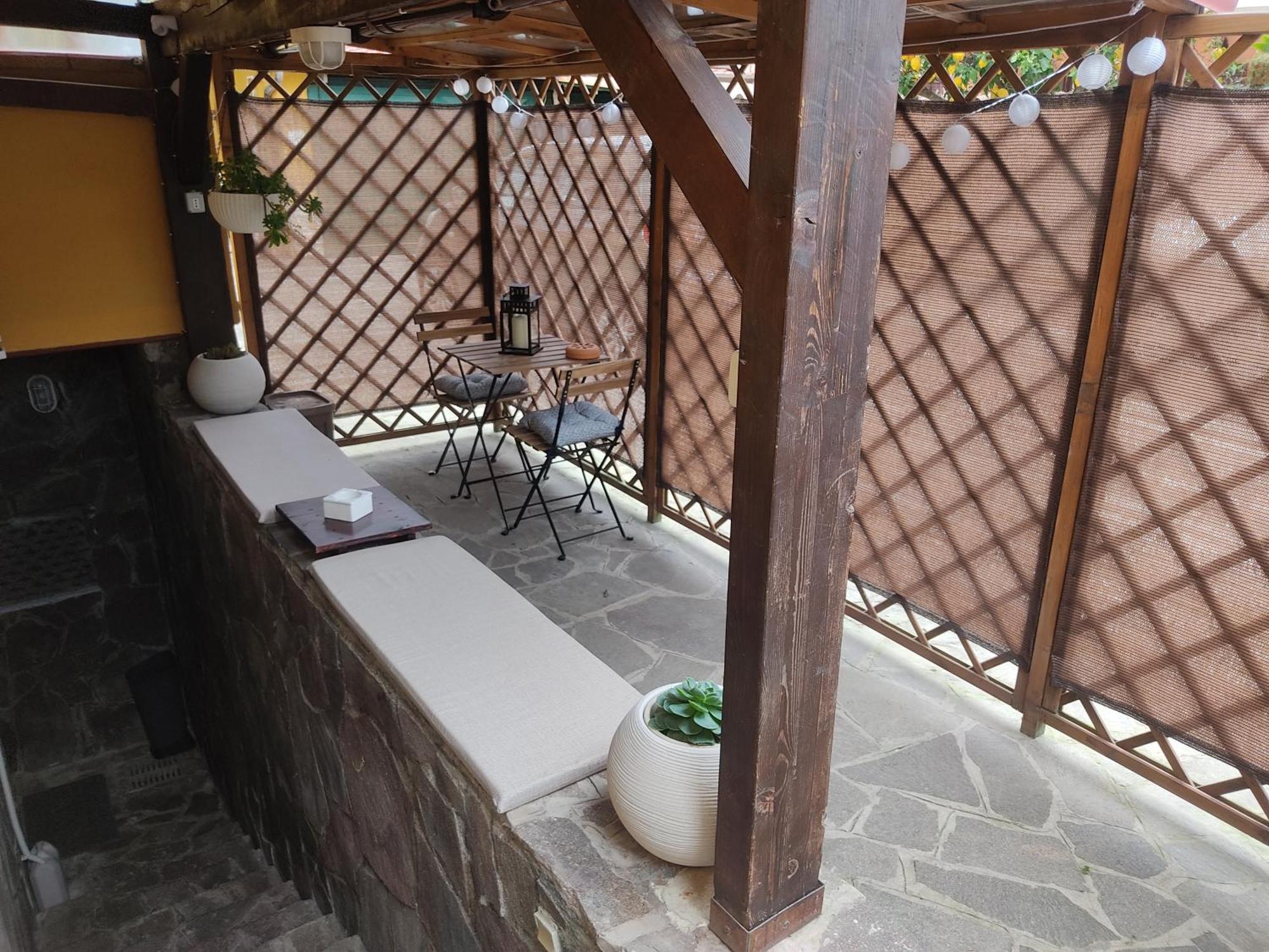 Sweethome Appartamento In Villa Privata Varcaturo Exteriör bild